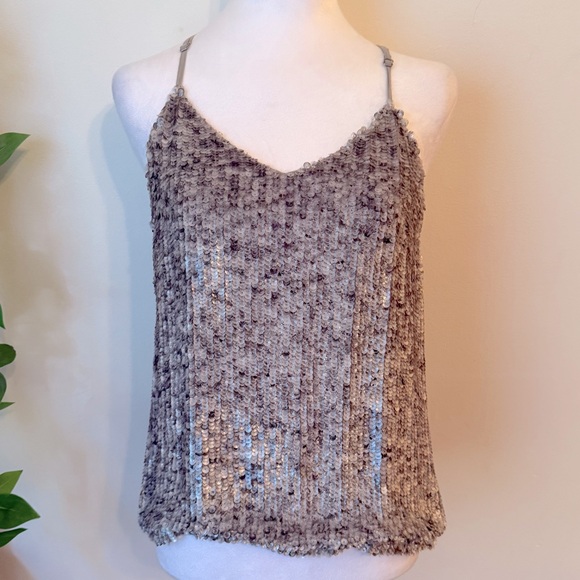 MLV Top - Picture 2 of 7